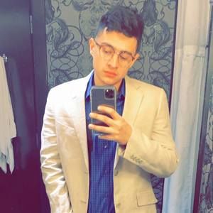 Meet your Posher, Brandon